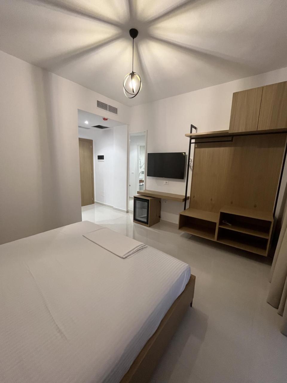 Belsar Hotel Ksamil Esterno foto