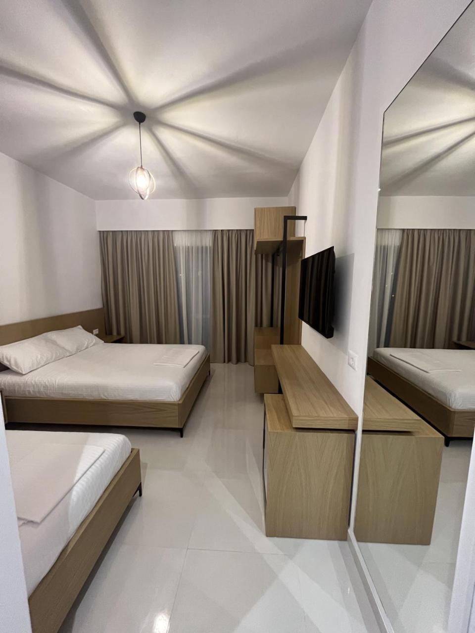 Belsar Hotel Ksamil Esterno foto